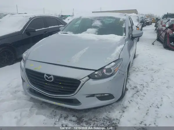 3MZBN1U74JM237786 2018 MAZDA 3 - Image 2