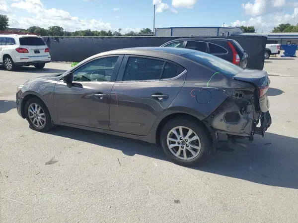 3MZBN1U74JM240459 2018 MAZDA 3 - Image 2