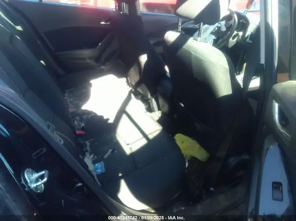 3MZBN1U74JM259481 2018 MAZDA 3 - Image 8