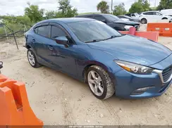 3MZBN1U74JM259593 2018 MAZDA 3