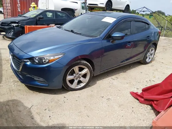 3MZBN1U74JM259593 2018 MAZDA 3 - Image 2