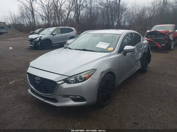 3MZBN1U75HM100852 2017 MAZDA 3 - Image 2