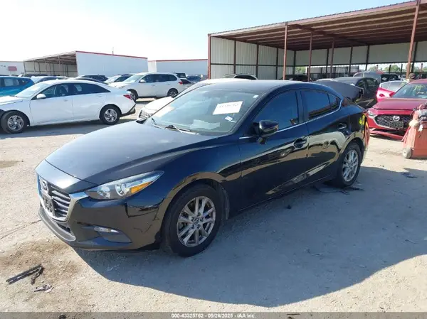 3MZBN1U75HM102892 2017 MAZDA 3 - Image 2