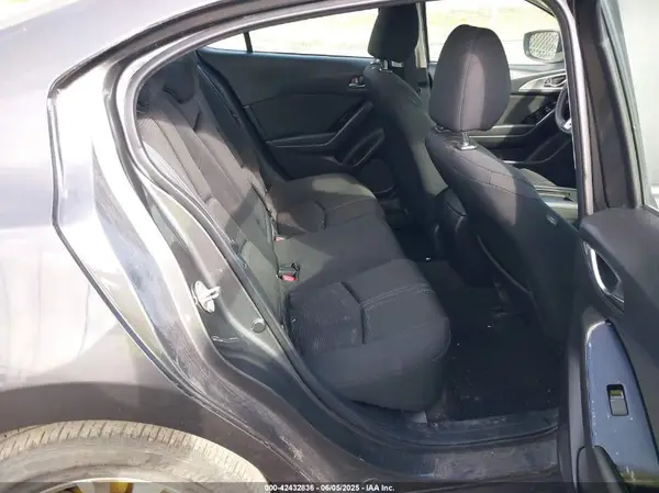 3MZBN1U75HM106084 2017 MAZDA 3 - Image 8