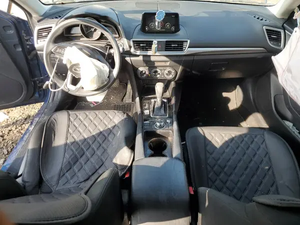 3MZBN1U75HM106781 2017 MAZDA 3 - Image 8