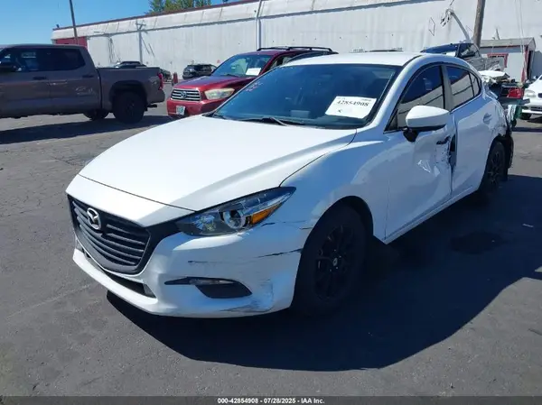 3MZBN1U75HM112984 2017 MAZDA 3 - Image 2