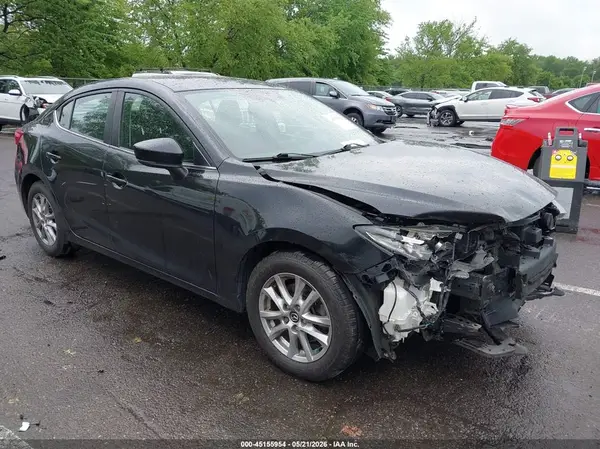 3MZBN1U75HM122043 2017 MAZDA 3 - Image 1