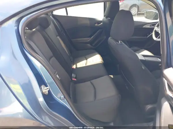 3MZBN1U75HM122771 2017 MAZDA 3 - Image 8