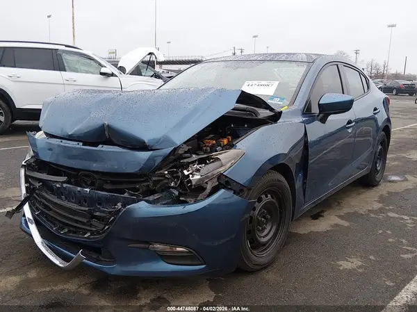 3MZBN1U75HM124732 2017 MAZDA 3 - Image 2