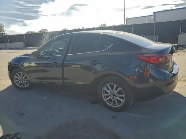 3MZBN1U75HM132930 2017 MAZDA 3 - Image 2