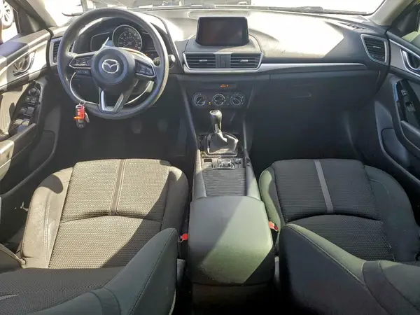 3MZBN1U75HM132930 2017 MAZDA 3 - Image 8