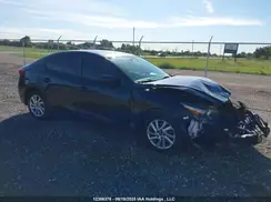 3MZBN1U75HM137156 2017 MAZDA 3