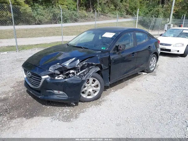 3MZBN1U75HM150389 2017 MAZDA 3 - Image 2