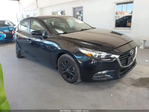 3MZBN1U75HM153017 2017 MAZDA 3 - Image 1