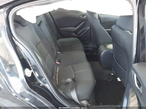 3MZBN1U75HM153017 2017 MAZDA 3 - Image 8