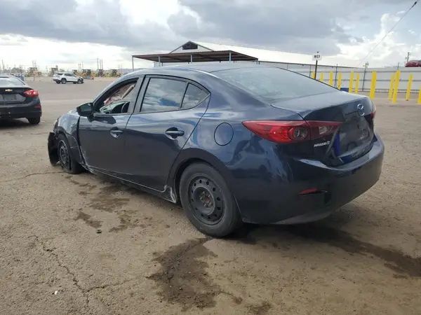 3MZBN1U75HM158007 2017 MAZDA 3 - Image 2