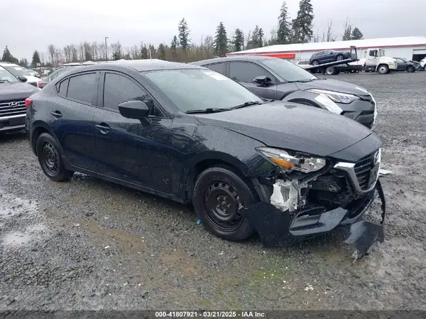 3MZBN1U75JM167263 2018 MAZDA 3 - Image 1