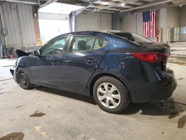 3MZBN1U75JM172916 2018 MAZDA 3 - Image 2