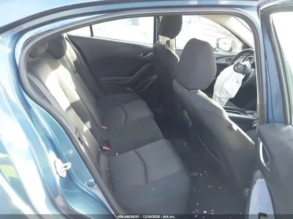 3MZBN1U75JM189604 2018 MAZDA 3 - Image 8