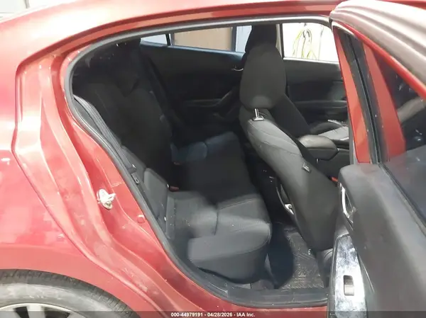 3MZBN1U75JM194110 2018 MAZDA 3 - Image 8