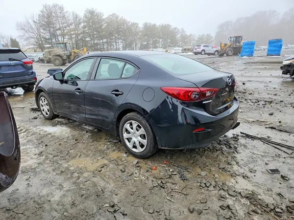 3MZBN1U75JM197766 2018 MAZDA 3 - Image 2