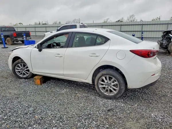 3MZBN1U75JM198609 2018 MAZDA 3 - Image 2