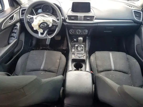 3MZBN1U75JM198609 2018 MAZDA 3 - Image 8
