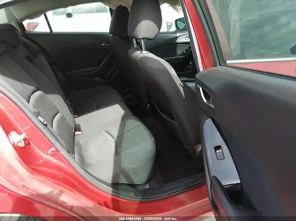 3MZBN1U75JM199310 2018 MAZDA 3 - Image 8