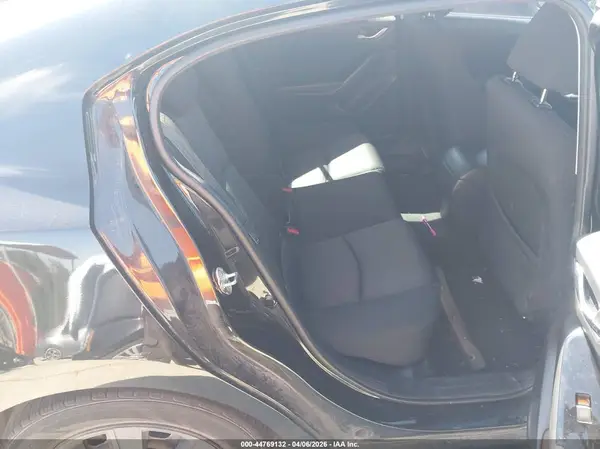 3MZBN1U75JM209091 2018 MAZDA 3 - Image 8