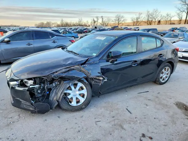 3MZBN1U75JM210757 2018 MAZDA 3 - Image 1