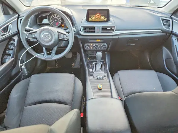3MZBN1U75JM210757 2018 MAZDA 3 - Image 8