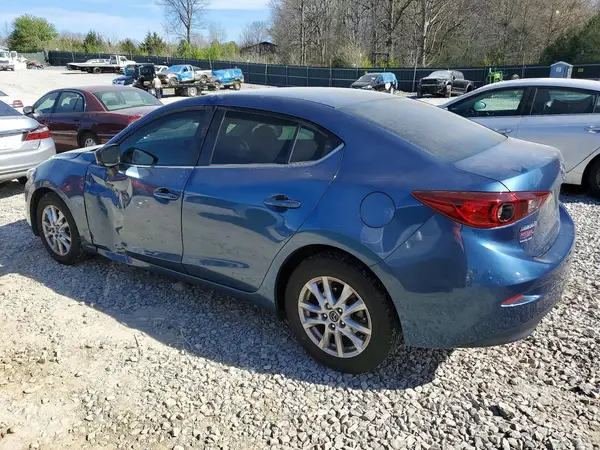 3MZBN1U75JM234010 2018 MAZDA 3 - Image 2
