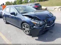 3MZBN1U75JM236808 2018 MAZDA 3