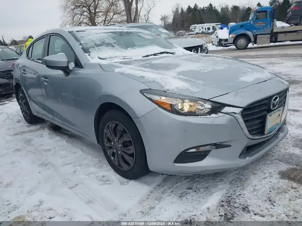 3MZBN1U75JM264950 2018 MAZDA 3 - Image 1