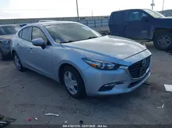 3MZBN1U75JM266195 2018 MAZDA 3
