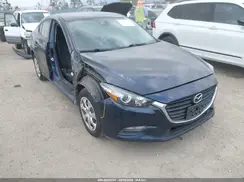3MZBN1U75JM271686 2018 MAZDA 3