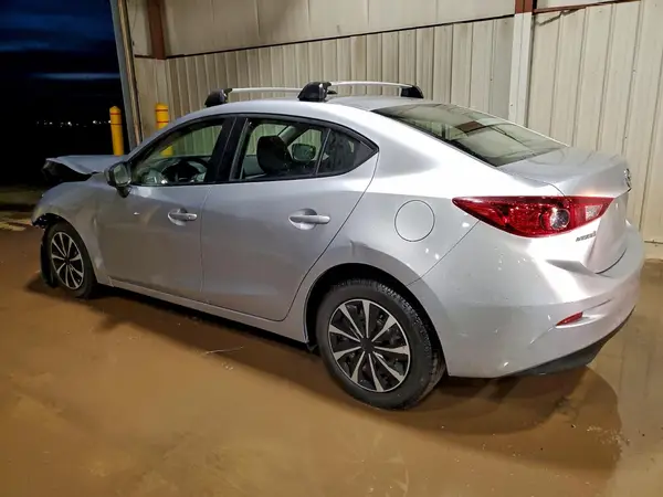 3MZBN1U76HM101556 2017 MAZDA 3 - Image 2