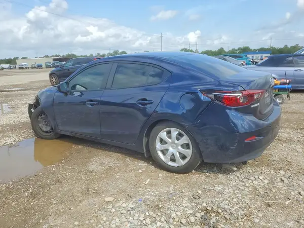 3MZBN1U76HM105686 2017 MAZDA 3 - Image 2