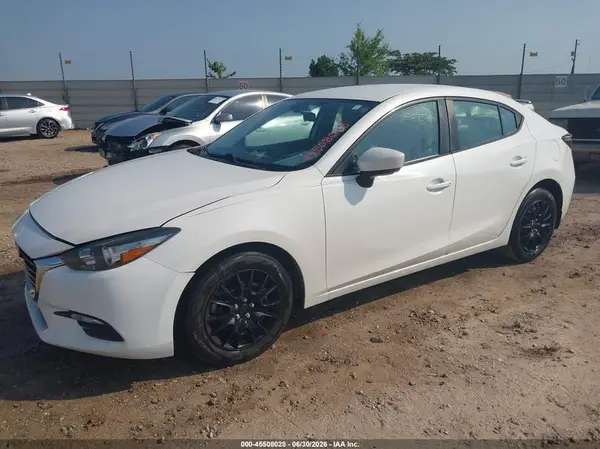 3MZBN1U76HM107082 2017 MAZDA 3 - Image 2