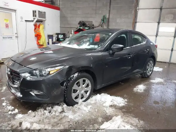 3MZBN1U76HM108734 2017 MAZDA 3 - Image 2