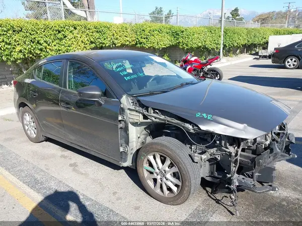 3MZBN1U76HM109155 2017 MAZDA 3 - Image 1