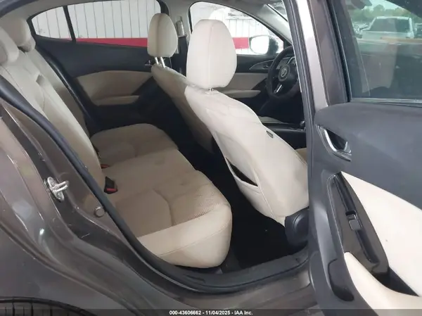 3MZBN1U76HM109253 2017 MAZDA 3 - Image 8