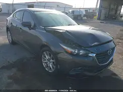 3MZBN1U76HM118227 2017 MAZDA 3