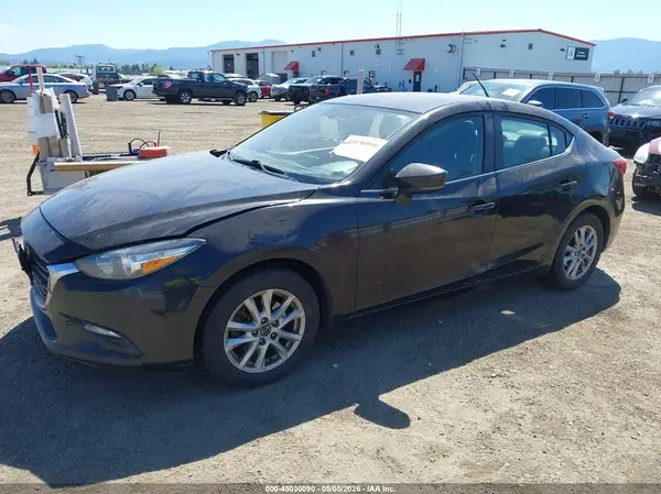3MZBN1U76HM123184 2017 MAZDA 3 - Image 2
