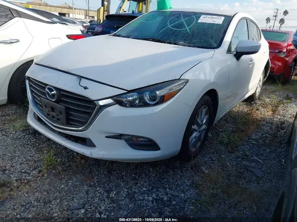 3MZBN1U76HM126764 2017 MAZDA 3 - Image 2