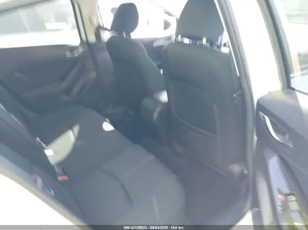 3MZBN1U76HM126764 2017 MAZDA 3 - Image 8