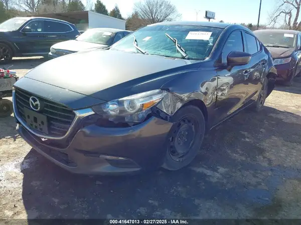 3MZBN1U76HM137912 2017 MAZDA 3 - Image 2