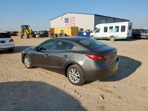 3MZBN1U76JM159768 2018 MAZDA 3 - Image 2