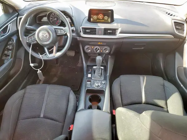 3MZBN1U76JM159768 2018 MAZDA 3 - Image 8