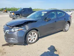 3MZBN1U76JM161522 2018 MAZDA 3